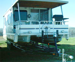 house boat